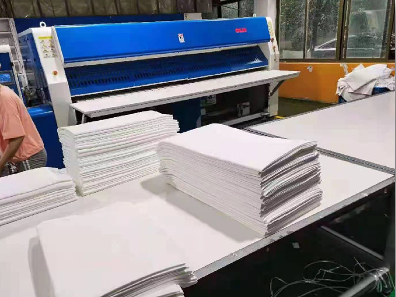 大足高速熨烫机-01